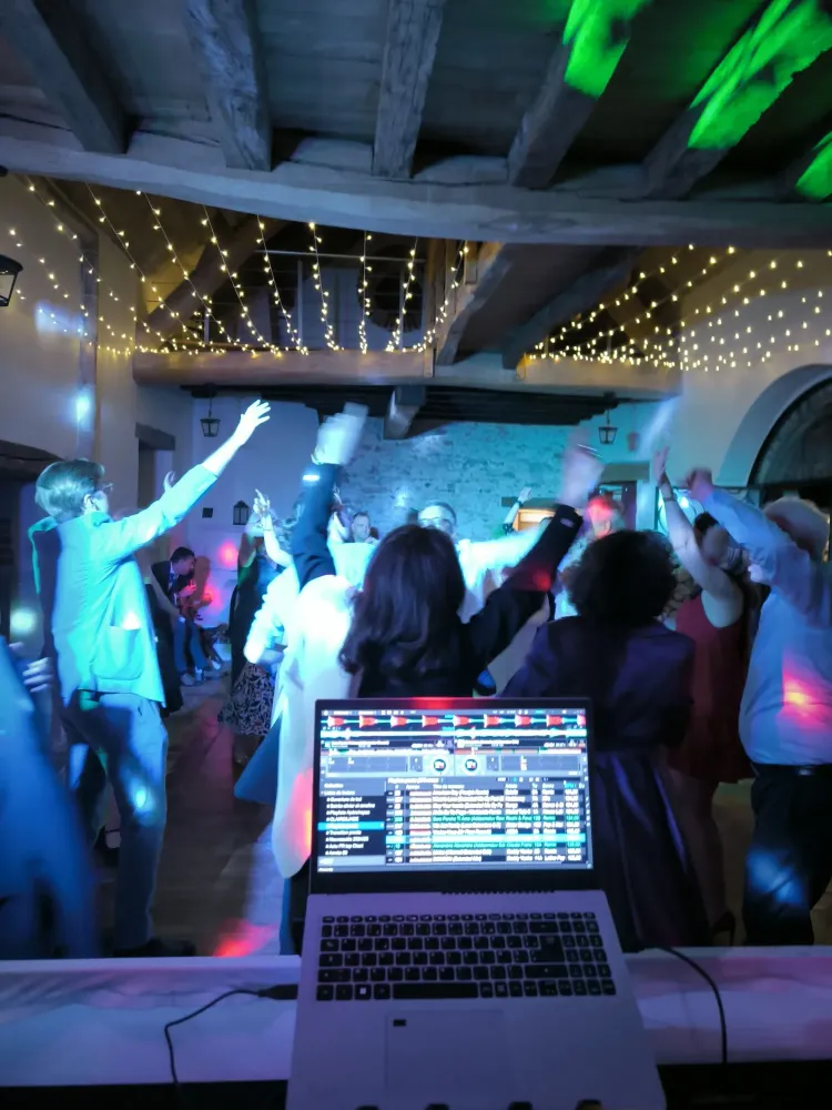 DJ soirée Orléans